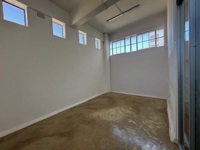 To Let commercial Property for Rent in Woodstock Western Cape